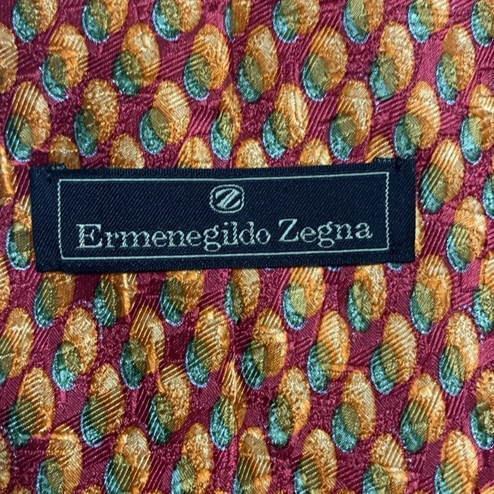 Ermenegildo Zegna Elegant 100% Silk Men's Tie